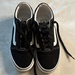 Vans Women's Black and White Canvas Sneakers